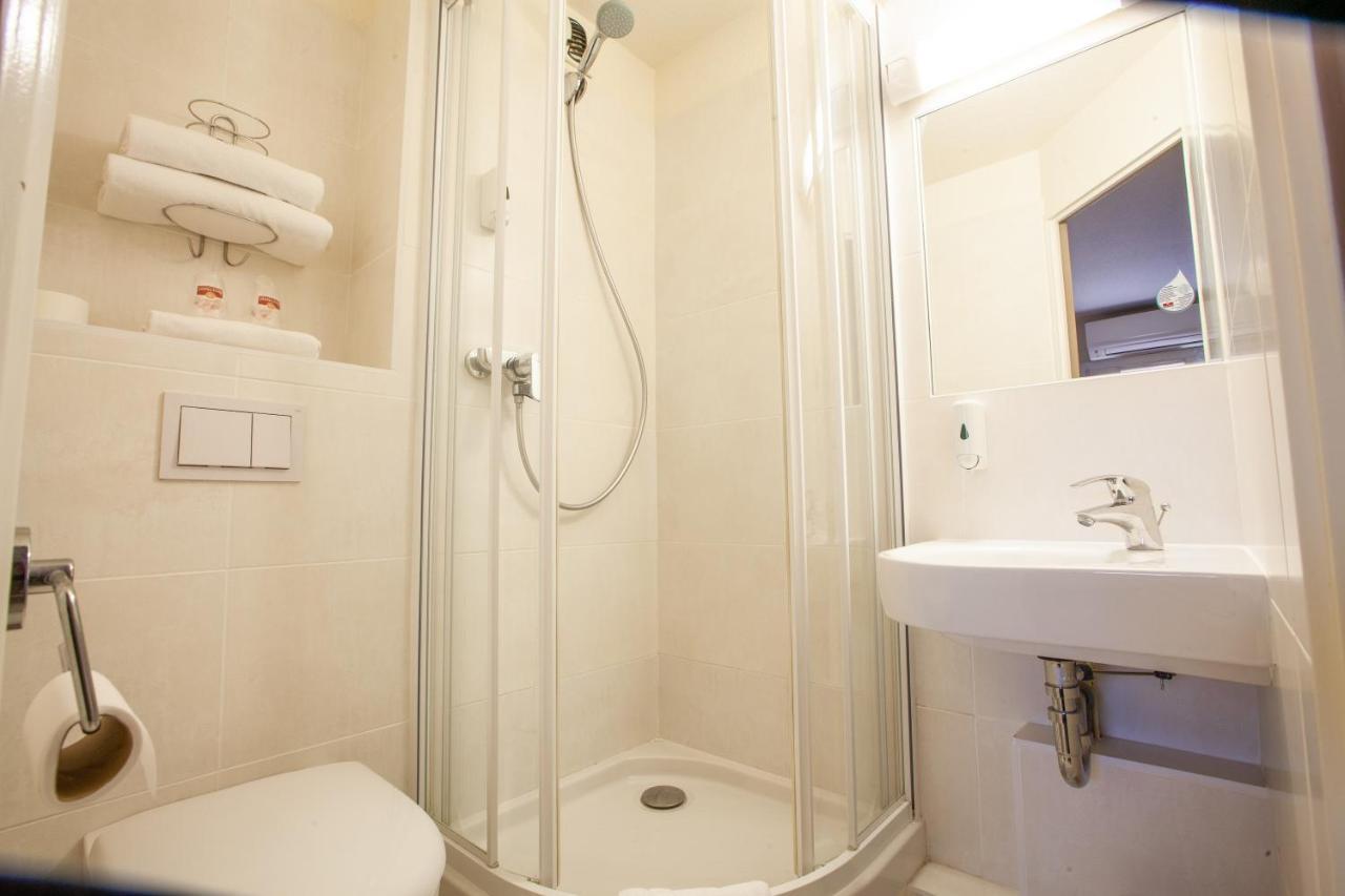Best Hotel Lyon - Saint Priest Zewnętrze zdjęcie